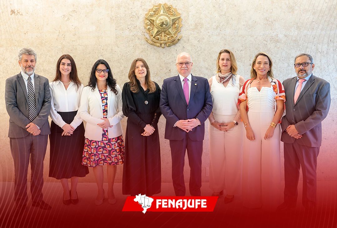 Em diálogo com o presidente do STF, ministro Edson Fachin, Fenajufe reforça importância da reestruturação de carreira