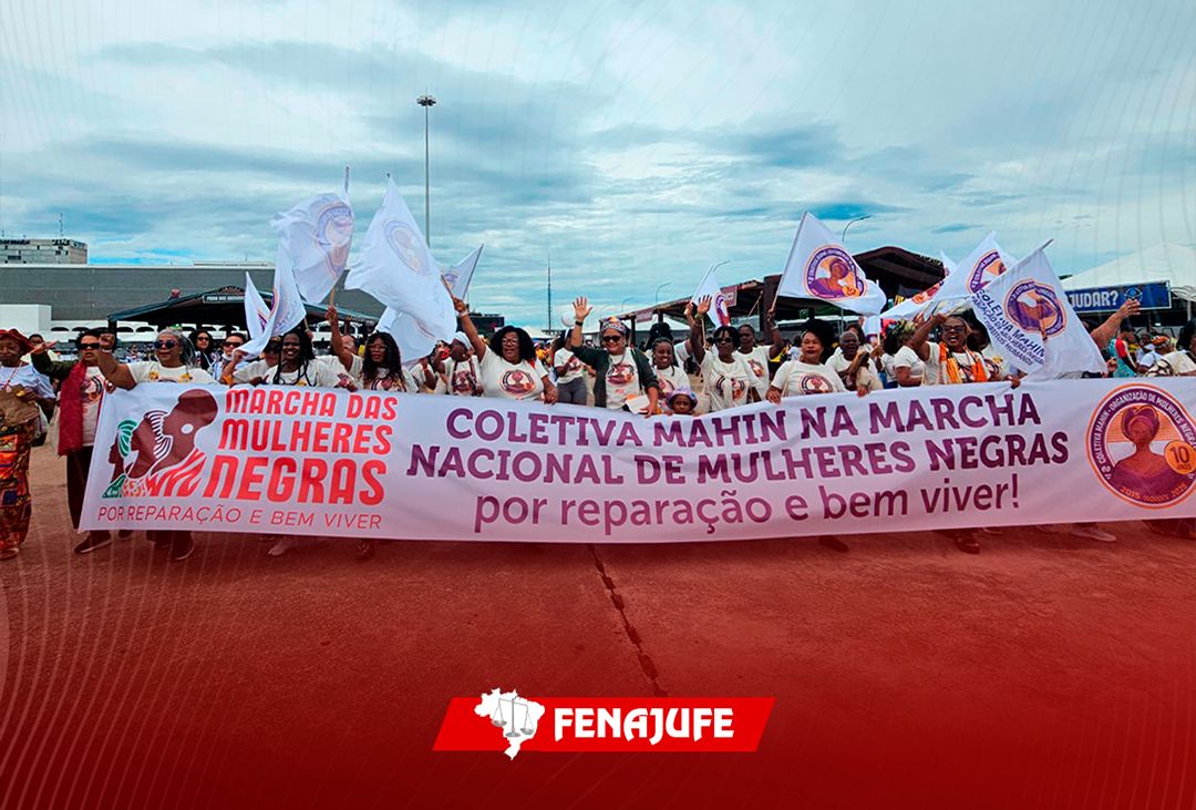 Marcha Nacional de Mulheres Negras colore a Esplanada dos Ministérios