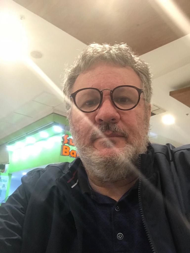 Derrubada do veto e reestruturação — um ato não invalida o outro